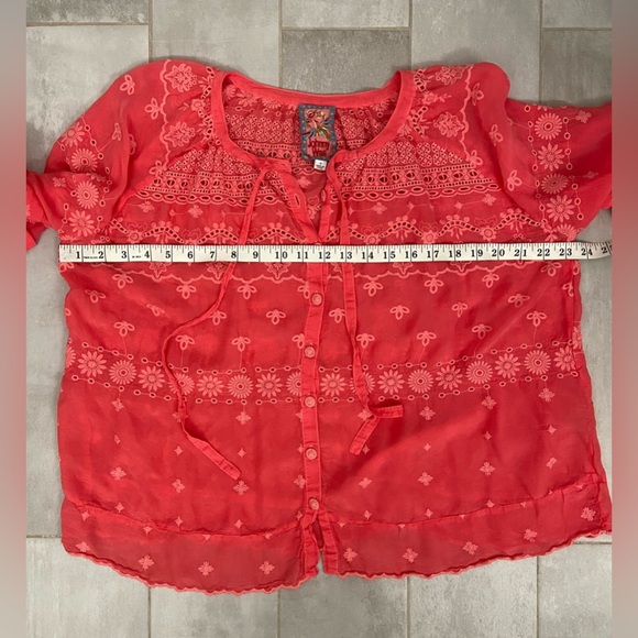 Johnny Was Tay Tie Front Embroidered Eyelet Top Pink Size Small - Picture 4 of 8